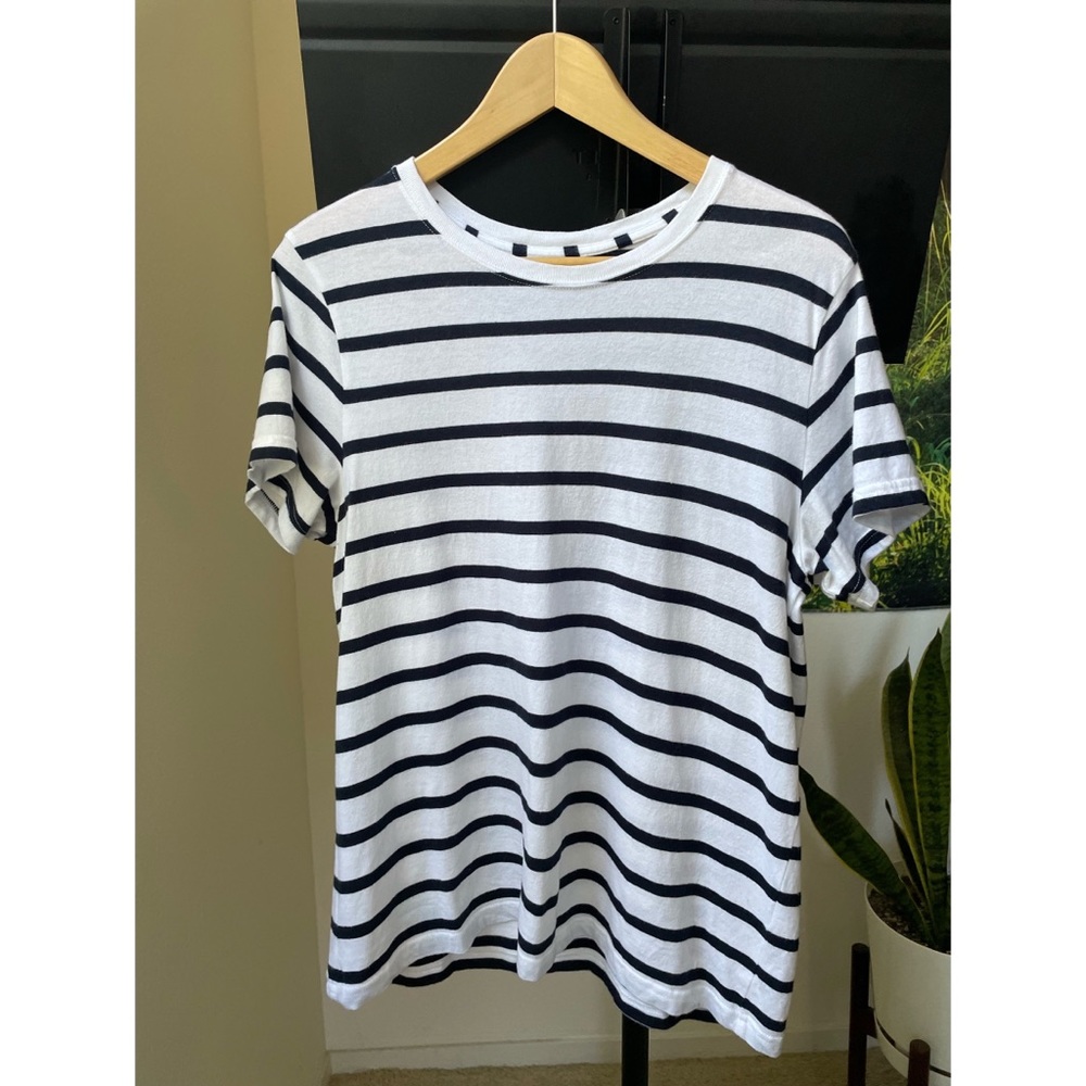Abercrombie & Fitch Short Sleeve Tee